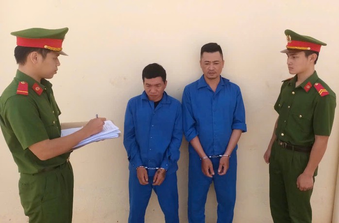 Cho vay với lãi suất "cắt cổ" đến 695%/năm- Ảnh 1. Cho vay với lãi suất "cắt cổ" đến 695%/năm- Ảnh 1.