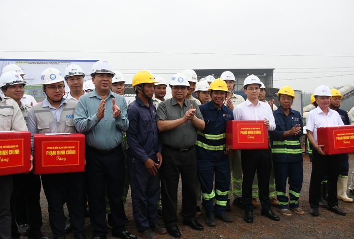Hình ảnh Thủ tướng Phạm Minh Chính thị sát sân bay Long Thành- Ảnh 2. Hình ảnh Thủ tướng Phạm Minh Chính thị sát sân bay Long Thành- Ảnh 2.