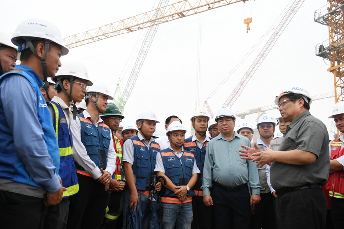 Hình ảnh Thủ tướng Phạm Minh Chính thị sát sân bay Long Thành- Ảnh 5. Hình ảnh Thủ tướng Phạm Minh Chính thị sát sân bay Long Thành- Ảnh 5.