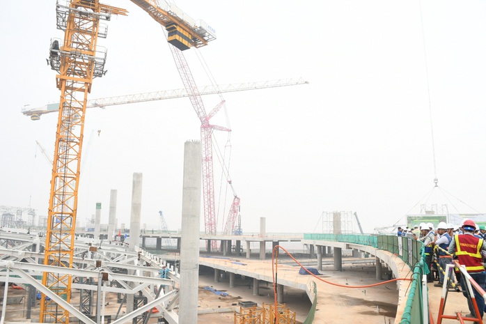 Hình ảnh Thủ tướng Phạm Minh Chính thị sát sân bay Long Thành- Ảnh 7. Hình ảnh Thủ tướng Phạm Minh Chính thị sát sân bay Long Thành- Ảnh 7.