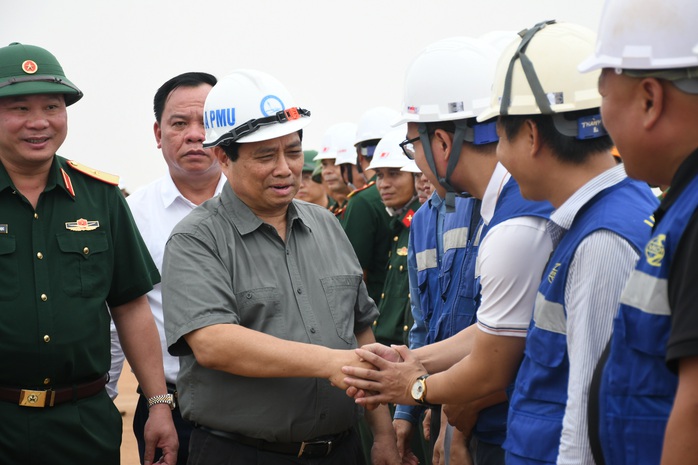 Thủ tướng Phạm Minh Chính: Đưa sân bay Long Thành vào khai thác đầu năm 2026- Ảnh 1. Thủ tướng Phạm Minh Chính: Đưa sân bay Long Thành vào khai thác đầu năm 2026- Ảnh 1.