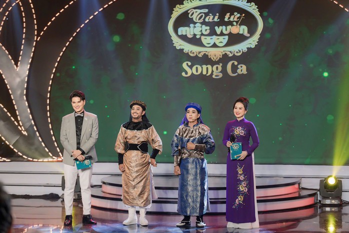Mai Vàng 2023 đắm đuối với đờn ca tài tử- Ảnh 1. Mai Vàng 2023 đắm đuối với đờn ca tài tử- Ảnh 1.
