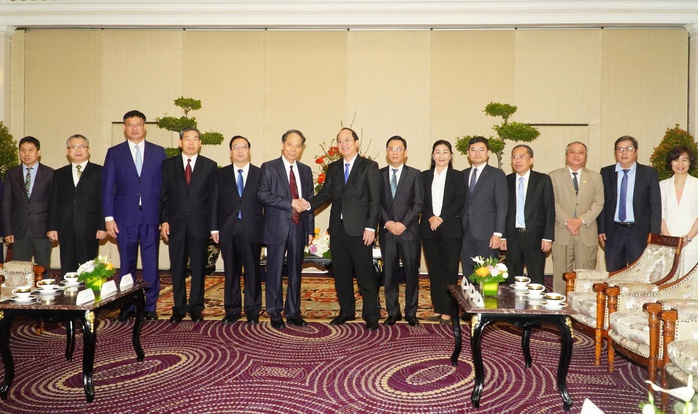 Phó Bí thư Thường trực Thành ủy TP HCM Nguyễn Hồ Hải tiếp Hội giao lưu quốc tế Trung Quốc- Ảnh 4. Phó Bí thư Thường trực Thành ủy TP HCM Nguyễn Hồ Hải tiếp Hội giao lưu quốc tế Trung Quốc- Ảnh 4.