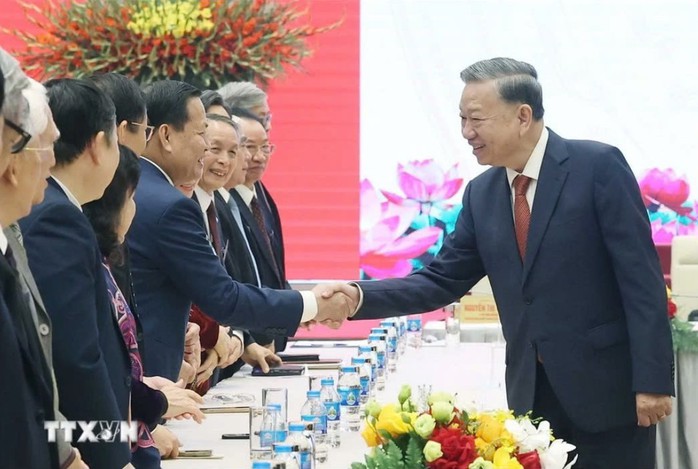 Toàn văn phát biểu của Tổng Bí thư Tô Lâm tại buổi gặp mặt đại biểu trí thức, nhà khoa học- Ảnh 2. Toàn văn phát biểu của Tổng Bí thư Tô Lâm tại buổi gặp mặt đại biểu trí thức, nhà khoa học- Ảnh 2.