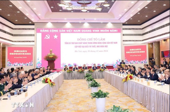 Toàn văn phát biểu của Tổng Bí thư Tô Lâm tại buổi gặp mặt đại biểu trí thức, nhà khoa học- Ảnh 5. Toàn văn phát biểu của Tổng Bí thư Tô Lâm tại buổi gặp mặt đại biểu trí thức, nhà khoa học- Ảnh 5.