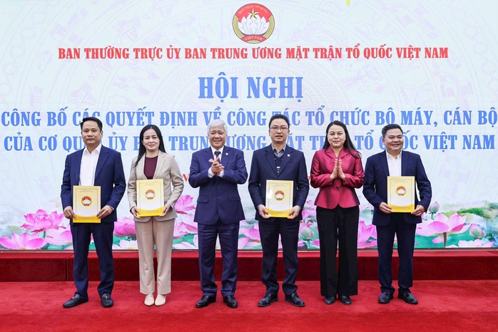 Cơ quan Ủy ban Trung ương MTTQ Việt Nam giảm 8 đầu mối- Ảnh 1. Cơ quan Ủy ban Trung ương MTTQ Việt Nam giảm 8 đầu mối- Ảnh 1.
