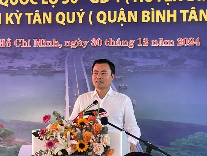 Phó Chủ tịch UBND TP HCM Bùi Xuân Cường giao nhiều nhiệm vụ trong thời gian tới Phó Chủ tịch UBND TP HCM Bùi Xuân Cường giao nhiều nhiệm vụ trong thời gian tới