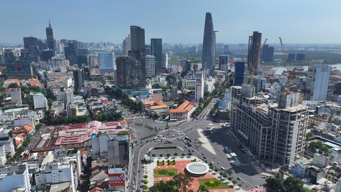 Đất nước ta đang bước vào kỷ nguyên mới với những mục tiêu cao về chuyển đổi số, đổi mới sáng tạo, phát triển xanh, bền vững...Ảnh: HOÀNG TRIỀU Đất nước ta đang bước vào kỷ nguyên mới với những mục tiêu cao về chuyển đổi số, đổi mới sáng tạo, phát triển xanh, bền vững...Ảnh: HOÀNG TRIỀU