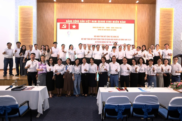 Báo Người Lao Động quyết tâm vượt qua khó khăn, nỗ lực phát triển trong năm 2025- Ảnh 1. Báo Người Lao Động quyết tâm vượt qua khó khăn, nỗ lực phát triển trong năm 2025- Ảnh 1.
