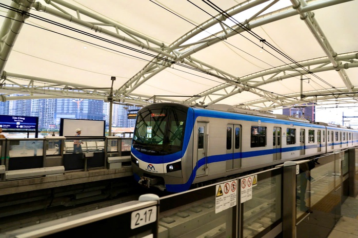 17 tàu metro số 1 chính thức vận hành từ ngày 22-12-2024 17 tàu metro số 1 chính thức vận hành từ ngày 22-12-2024