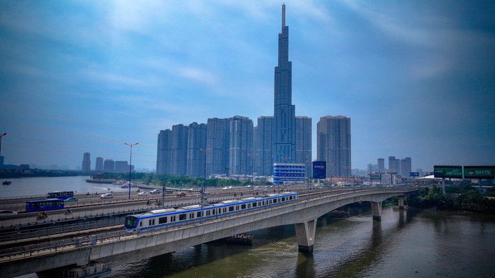 Trong 10 năm tới, TP HCM sẽ phát triển thêm 7 tuyến metro với tổng chiều dài 355 km Trong 10 năm tới, TP HCM sẽ phát triển thêm 7 tuyến metro với tổng chiều dài 355 km