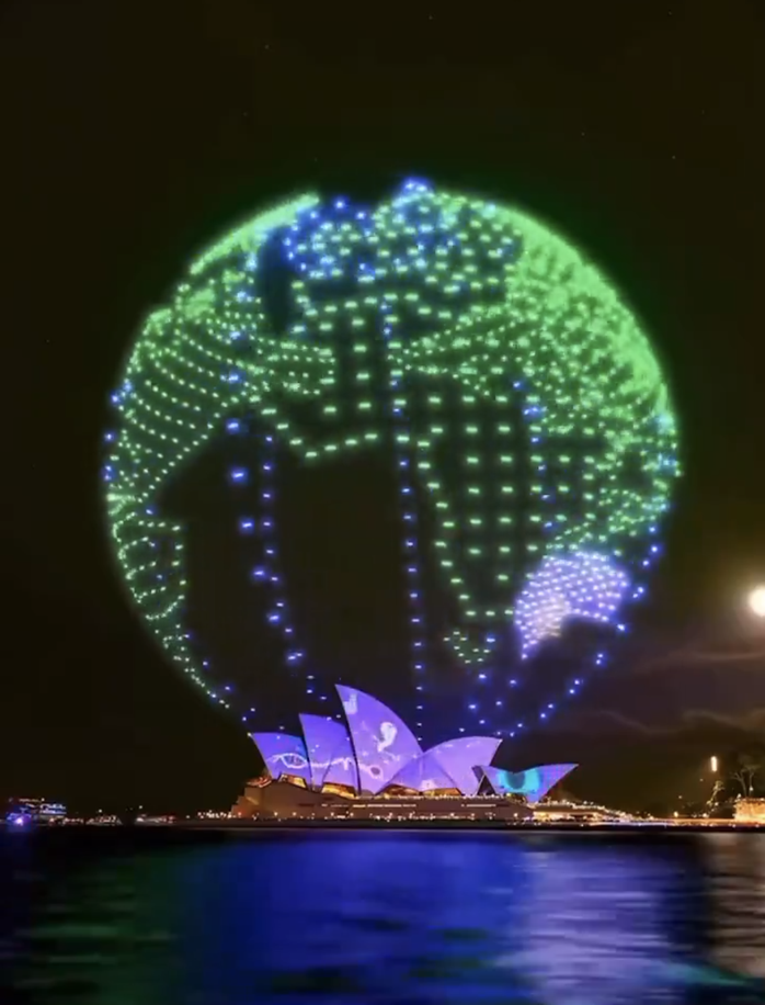 Màn trình diễn ánh sáng đón năm mới ở Sydney - Úc. Ảnh: X Màn trình diễn ánh sáng đón năm mới ở Sydney - Úc. Ảnh: X