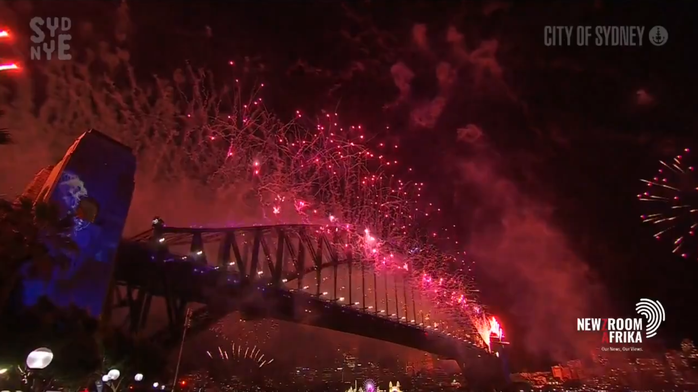 Màn pháo hoa rực rỡ ở Cầu Cảng Sydney-Úc. Ảnh: Newzroom Afrika Màn pháo hoa rực rỡ ở Cầu Cảng Sydney-Úc. Ảnh: Newzroom Afrika