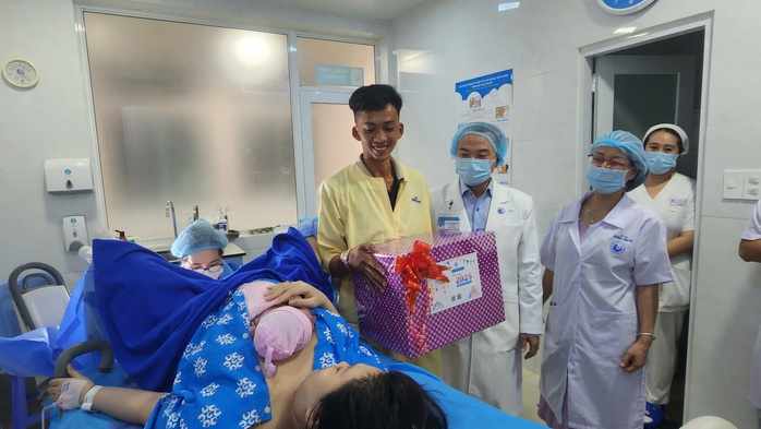 Những công dân đầu tiên chào đời tại TP HCM vào năm 2025- Ảnh 5. Những công dân đầu tiên chào đời tại TP HCM vào năm 2025- Ảnh 5.