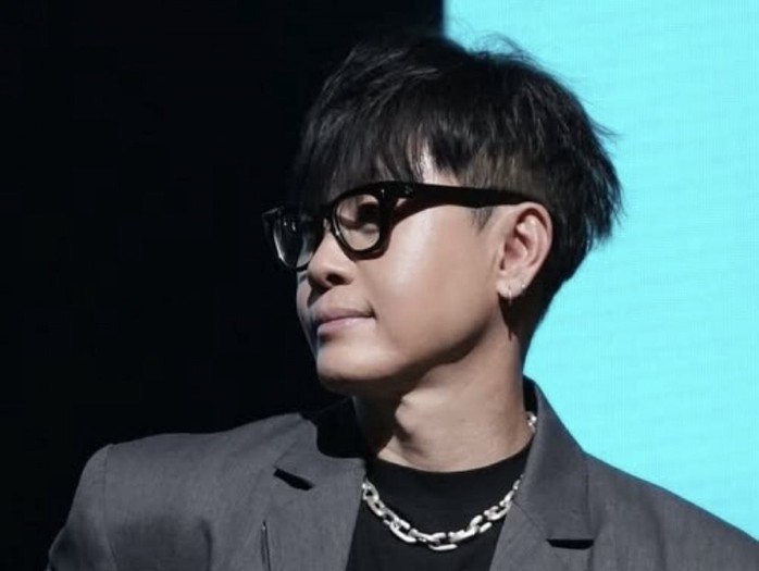 Showbiz Hàn chao đảo vì "thiết quân luật"- Ảnh 1. Showbiz Hàn chao đảo vì "thiết quân luật"- Ảnh 1.