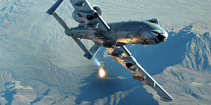 Mỹ ném bom lực lượng thân Iran ở Syria, tàu hải quân Nga rời căn cứ- Ảnh 1.