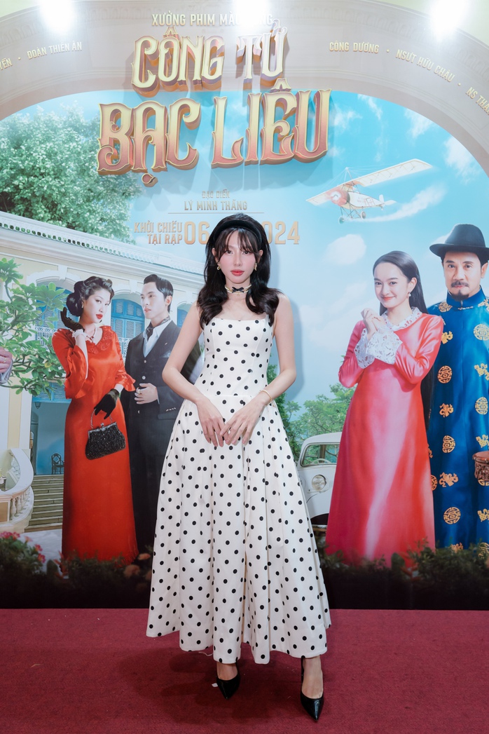 Dàn sao chúc mừng phim có NSƯT Thành Lộc, Song Luân- Ảnh 12. Dàn sao chúc mừng phim có NSƯT Thành Lộc, Song Luân- Ảnh 12.