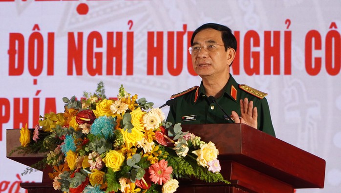 Bộ Quốc phòng gặp mặt cán bộ cao cấp Quân đội nghỉ hưu, nghỉ công tác khu vực phía Nam- Ảnh 1. Bộ Quốc phòng gặp mặt cán bộ cao cấp Quân đội nghỉ hưu, nghỉ công tác khu vực phía Nam- Ảnh 1.