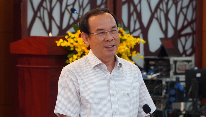 Lễ kỷ niệm 50 năm Ngày Giải phóng miền Nam phải hướng đến phục vụ người dân- Ảnh 2. Lễ kỷ niệm 50 năm Ngày Giải phóng miền Nam phải hướng đến phục vụ người dân- Ảnh 2.