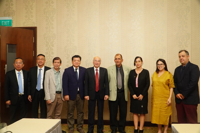 Trưởng ban Tuyên giáo Thành ủy TP HCM tiếp đoàn Báo Granma (Cuba)- Ảnh 6. Trưởng ban Tuyên giáo Thành ủy TP HCM tiếp đoàn Báo Granma (Cuba)- Ảnh 6.