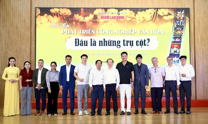 Tọa đàm “Phát triển Công nghiệp văn hóa: Đâu là những trụ cột?”: Đừng để lỡ thời cơ!- Ảnh 3. Tọa đàm “Phát triển Công nghiệp văn hóa: Đâu là những trụ cột?”: Đừng để lỡ thời cơ!- Ảnh 3.