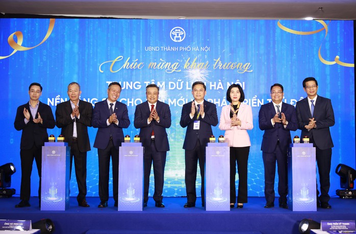 Khai trương Trung tâm Dữ liệu chính TP Hà Nội tích hợp những công nghệ hiện đại nhất- Ảnh 1. Khai trương Trung tâm Dữ liệu chính TP Hà Nội tích hợp những công nghệ hiện đại nhất- Ảnh 1.