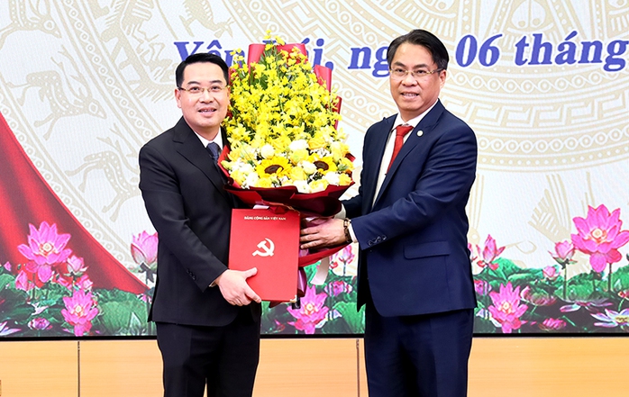 Phó Trưởng Ban công tác đại biểu thuộc Ủy ban Thường vụ QH làm Phó bí thư Yên Bái- Ảnh 1. Phó Trưởng Ban công tác đại biểu thuộc Ủy ban Thường vụ QH làm Phó bí thư Yên Bái- Ảnh 1.