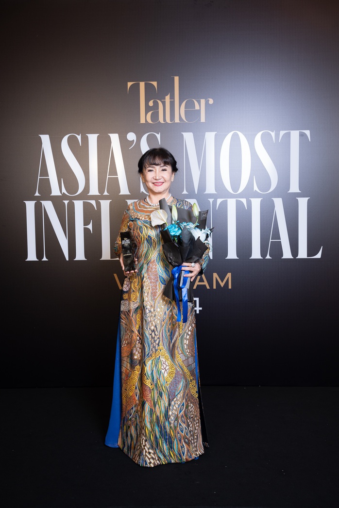 Doanh nhân Huỳnh Bích Ngọc: Nhà lãnh đạo xuất sắc ở hạng mục Asia’s Most Influential Magnates 2024- Ảnh 2. Doanh nhân Huỳnh Bích Ngọc: Nhà lãnh đạo xuất sắc ở hạng mục Asia’s Most Influential Magnates 2024- Ảnh 2.