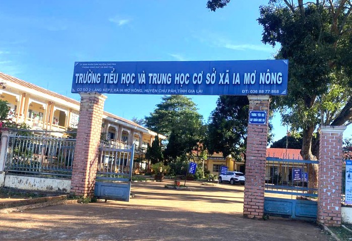 Chuyện lạ: Giáo viên thuê người thay mình đứng lớp vẫn được trường đồng ý!- Ảnh 1. Chuyện lạ: Giáo viên thuê người thay mình đứng lớp vẫn được trường đồng ý!- Ảnh 1.