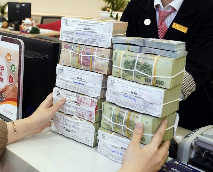 Ngân hàng đầu tiên báo lãi 2024, hé lộ bức tranh lợi nhuận của ngành- Ảnh 1. Ngân hàng đầu tiên báo lãi 2024, hé lộ bức tranh lợi nhuận của ngành- Ảnh 1.