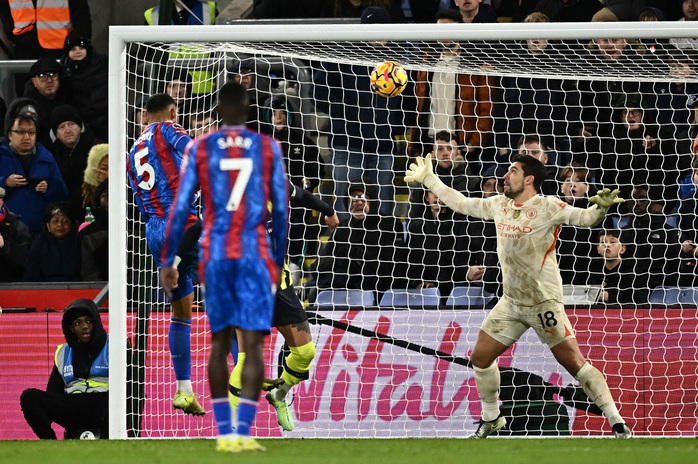 Haaland ghi bàn trở lại, Pep Guardiola thừa nhận Man City vẫn chưa thể hồi sinh- Ảnh 3. Haaland ghi bàn trở lại, Pep Guardiola thừa nhận Man City vẫn chưa thể hồi sinh- Ảnh 3.