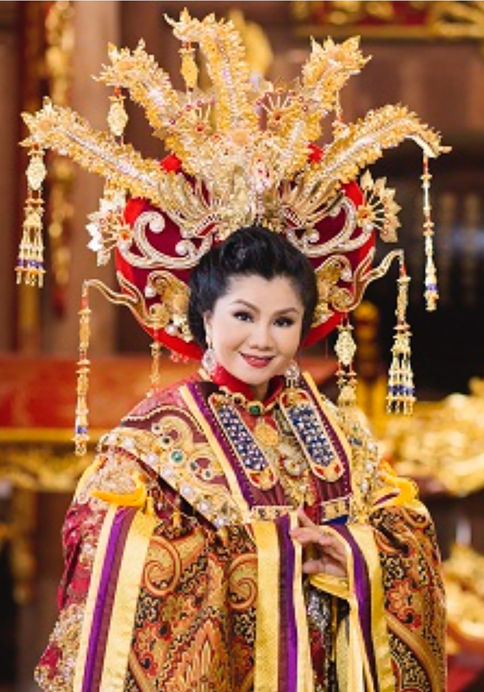 Bầu chọn Giải Mai Vàng lần thứ 30: Nam - nữ diễn viên sân khấu, diễn viên hài - Khó phân thắng bại- Ảnh 8. Bầu chọn Giải Mai Vàng lần thứ 30: Nam - nữ diễn viên sân khấu, diễn viên hài - Khó phân thắng bại- Ảnh 8.