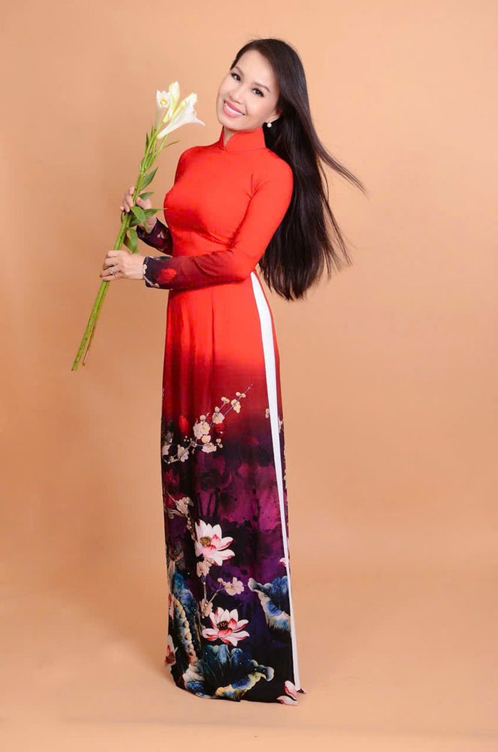 Giải Mai Vàng: Hạng mục "Nam ca sĩ - Rapper" và "Nữ ca sĩ" được yêu thích nhất: Đường đua khốc liệt!- Ảnh 11. Giải Mai Vàng: Hạng mục "Nam ca sĩ - Rapper" và "Nữ ca sĩ" được yêu thích nhất: Đường đua khốc liệt!- Ảnh 11.