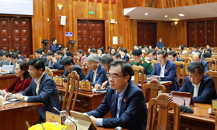 Bí thư tỉnh Quảng Bình: Tinh gọn bộ máy, khó nhưng cấp bách!- Ảnh 3. Bí thư tỉnh Quảng Bình: Tinh gọn bộ máy, khó nhưng cấp bách!- Ảnh 3.