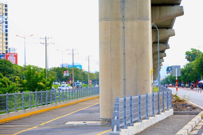 Có đủ chỗ gửi xe khi đi metro số 1?- Ảnh 3. Có đủ chỗ gửi xe khi đi metro số 1?- Ảnh 3.