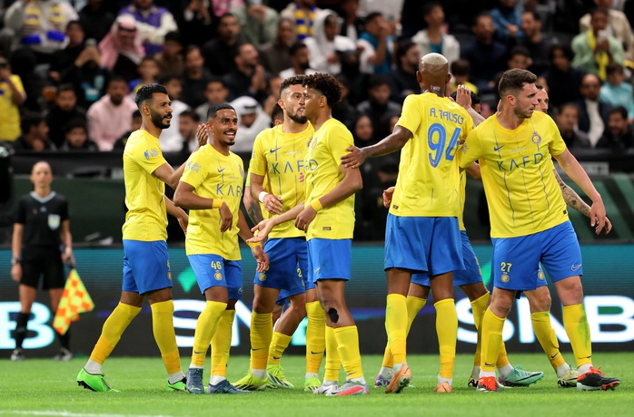 Thua Al-Nassr 6 bàn trắng, đội bóng của Messi gục ngã 3 trận liền- Ảnh 4. Thua Al-Nassr 6 bàn trắng, đội bóng của Messi gục ngã 3 trận liền- Ảnh 4.