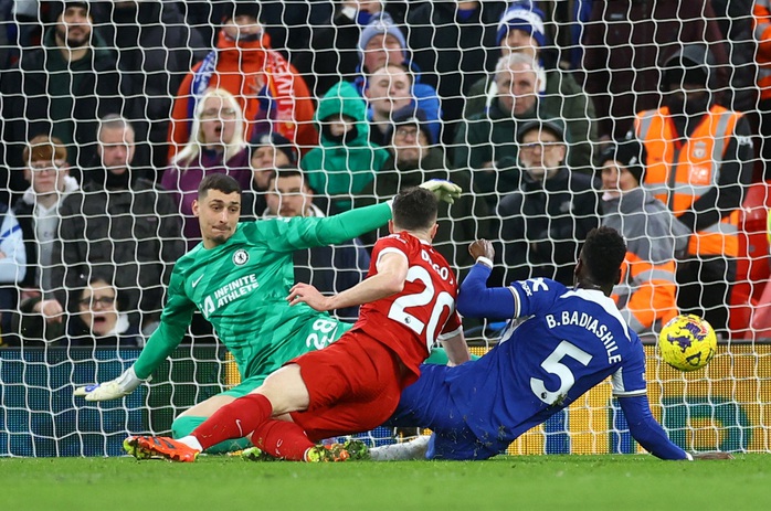 Liverpool "nghiền nát" Chelsea với 2 kỷ lục- Ảnh 3. Liverpool "nghiền nát" Chelsea với 2 kỷ lục- Ảnh 3.