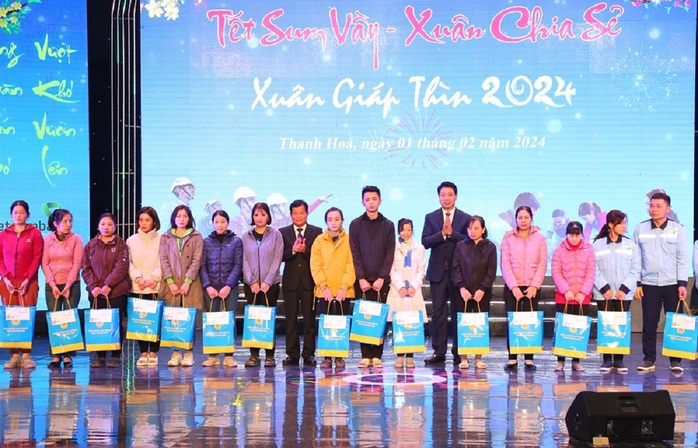 Tết ấm áp đến với đoàn viên, người lao động Thanh Hóa- Ảnh 5. Tết ấm áp đến với đoàn viên, người lao động Thanh Hóa- Ảnh 5.