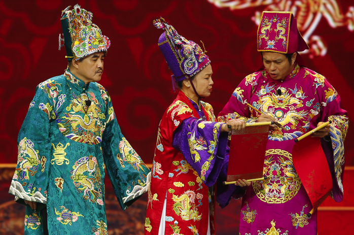 Táo quân 2024: Ít hấp dẫn, thiếu thâm thúy- Ảnh 1. Táo quân 2024: Ít hấp dẫn, thiếu thâm thúy- Ảnh 1.