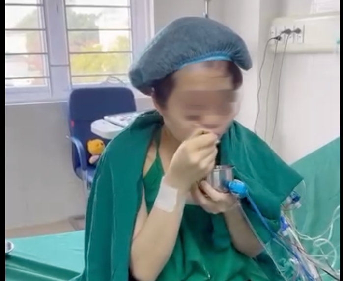 Cô gái trẻ được ghép phổi, tái sinh sự sống ngày đầu năm mới- Ảnh 4. Cô gái trẻ được ghép phổi, tái sinh sự sống ngày đầu năm mới- Ảnh 4.