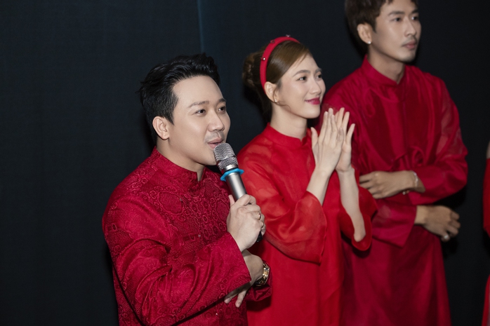 Phim "Sáng đèn" dời lịch chiếu, "Mai" của Trấn Thành lập kỷ lục- Ảnh 4. Phim "Sáng đèn" dời lịch chiếu, "Mai" của Trấn Thành lập kỷ lục- Ảnh 4.