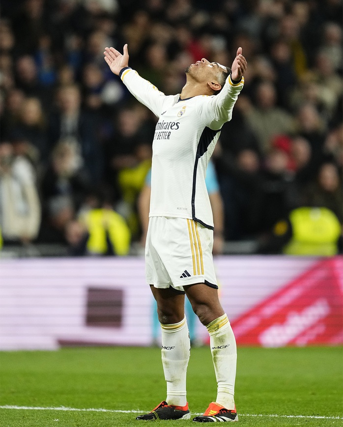Giải mã "ngựa ô" Girona, Real Madrid khẳng định vị thế nhà vua- Ảnh 2. Giải mã "ngựa ô" Girona, Real Madrid khẳng định vị thế nhà vua- Ảnh 2.