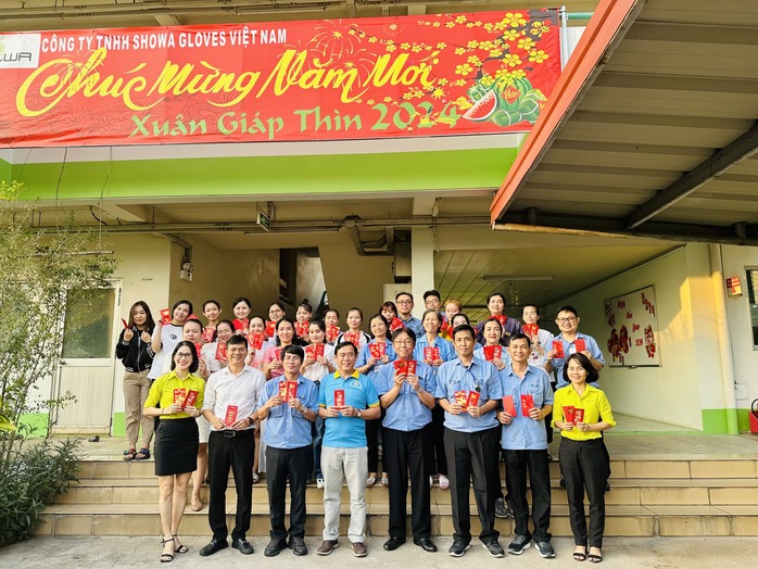 Tết của công nhân ở lại Bình Dương- Ảnh 4.