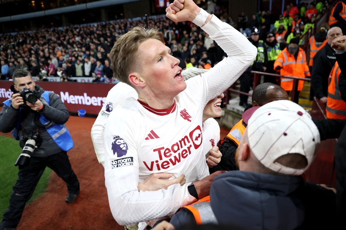 Khi "siêu dự bị" McTominay và Hojlund thành "thần tài" của Man United - Ảnh 3. Khi "siêu dự bị" McTominay và Hojlund thành "thần tài" của Man United - Ảnh 3.