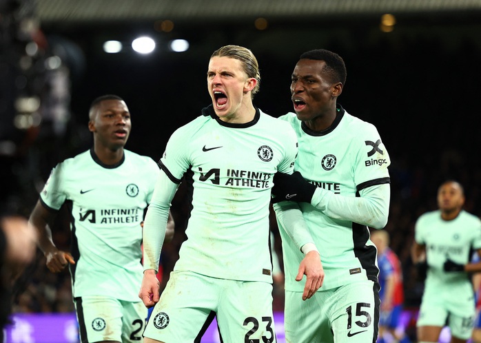 Atletico Madrid ra mắt tân binh Alvarez, "trả" Gallagher về Chelsea- Ảnh 4. Atletico Madrid ra mắt tân binh Alvarez, "trả" Gallagher về Chelsea- Ảnh 4.