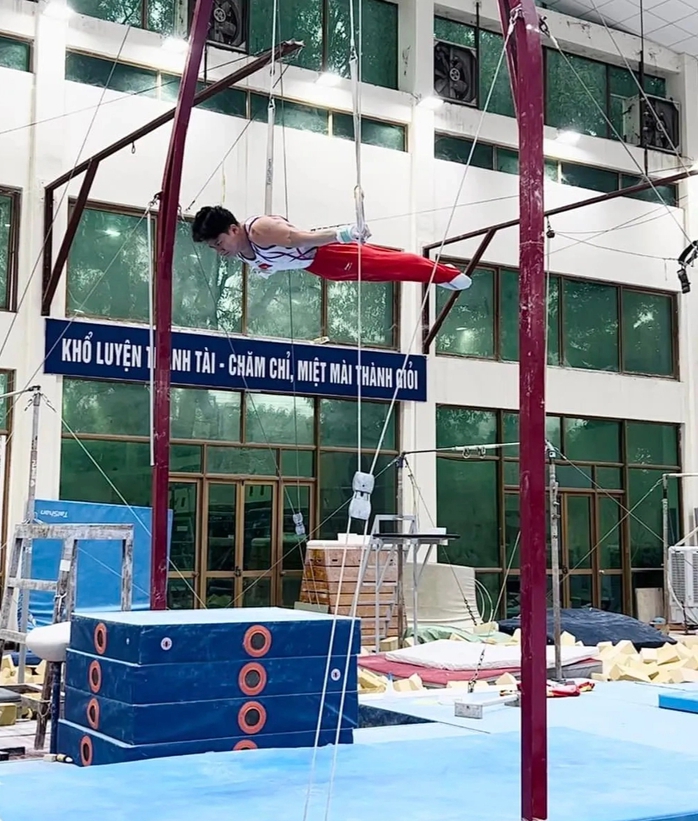 Tuyển thể dục dụng cụ dự World Cup, quyết "săn" vé đến Olympic- Ảnh 3.