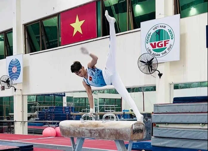 Tuyển thể dục dụng cụ dự World Cup, quyết "săn" vé đến Olympic- Ảnh 4.