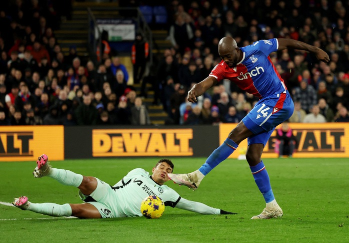 Chelsea ngược dòng thắng derby khi Gallagher gieo sầu cho Crystal Palace- Ảnh 1. Chelsea ngược dòng thắng derby khi Gallagher gieo sầu cho Crystal Palace- Ảnh 1.