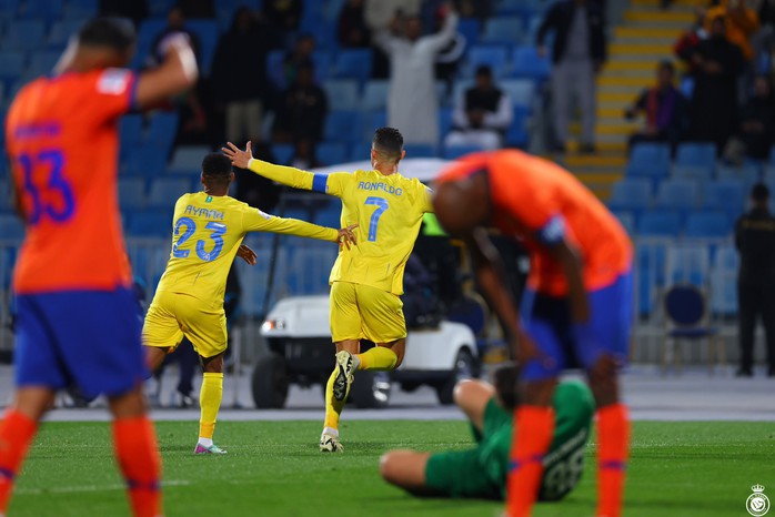 AFC Champions League: Ronaldo ghi bàn, Al-Nassr thắng sát nút lượt đi- Ảnh 2. AFC Champions League: Ronaldo ghi bàn, Al-Nassr thắng sát nút lượt đi- Ảnh 2.
