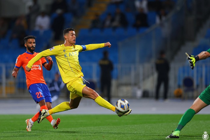 AFC Champions League: Ronaldo ghi bàn, Al-Nassr thắng sát nút lượt đi- Ảnh 1. AFC Champions League: Ronaldo ghi bàn, Al-Nassr thắng sát nút lượt đi- Ảnh 1.